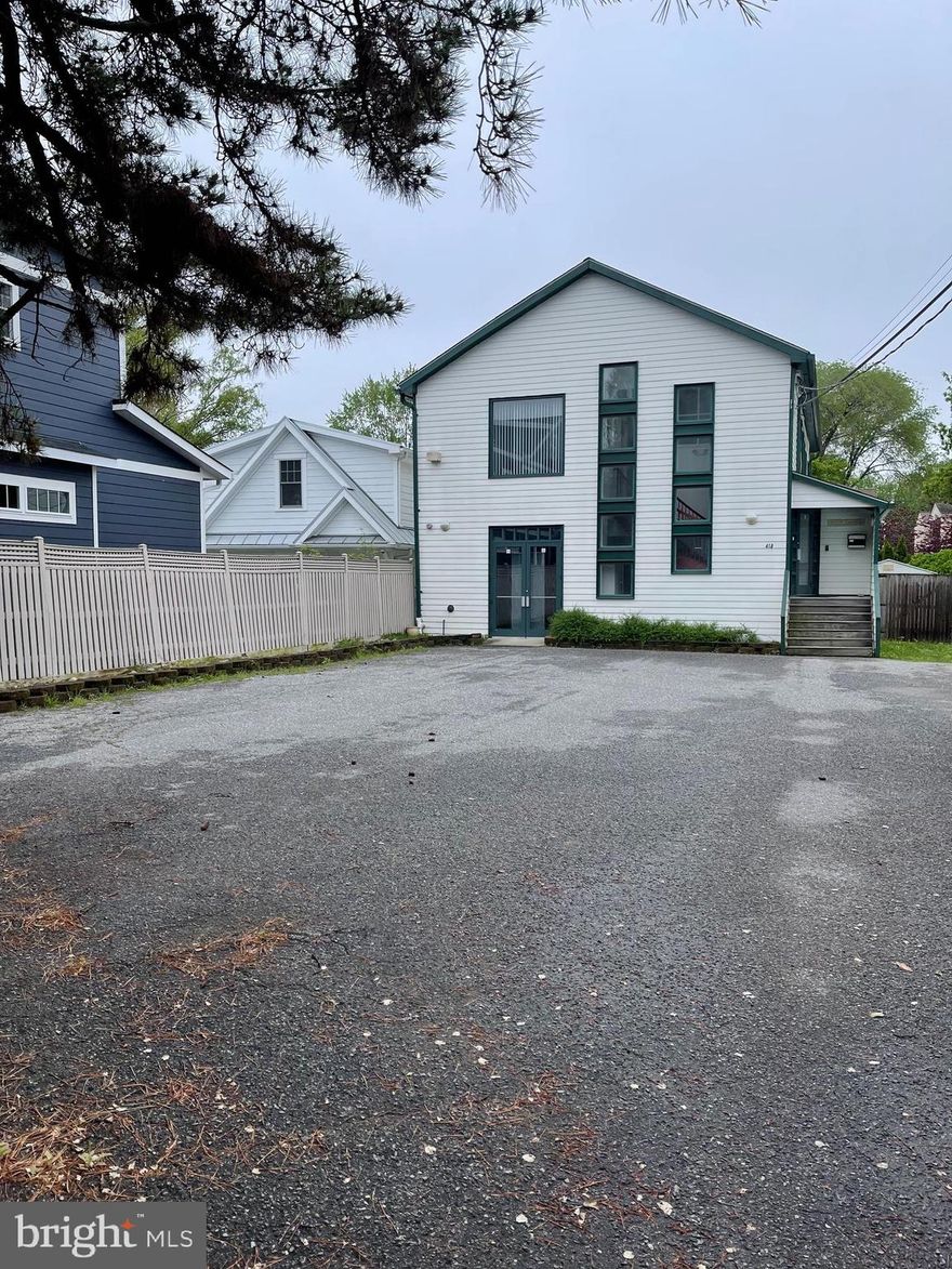 This is a rare opportunity to work where you live...in prestigious Eastport. The property has only become available recently since it was occupied long term by an owner/occupant.  Walk to restaurants, downtown, and your home. The property is vacant and ready to occupy. Private parking lot and separate building that could be garage or another use. Building can also potentially be expanded. Call the agent for a tour of this unique property.
This property is also listed as residential, MDAA2036520.