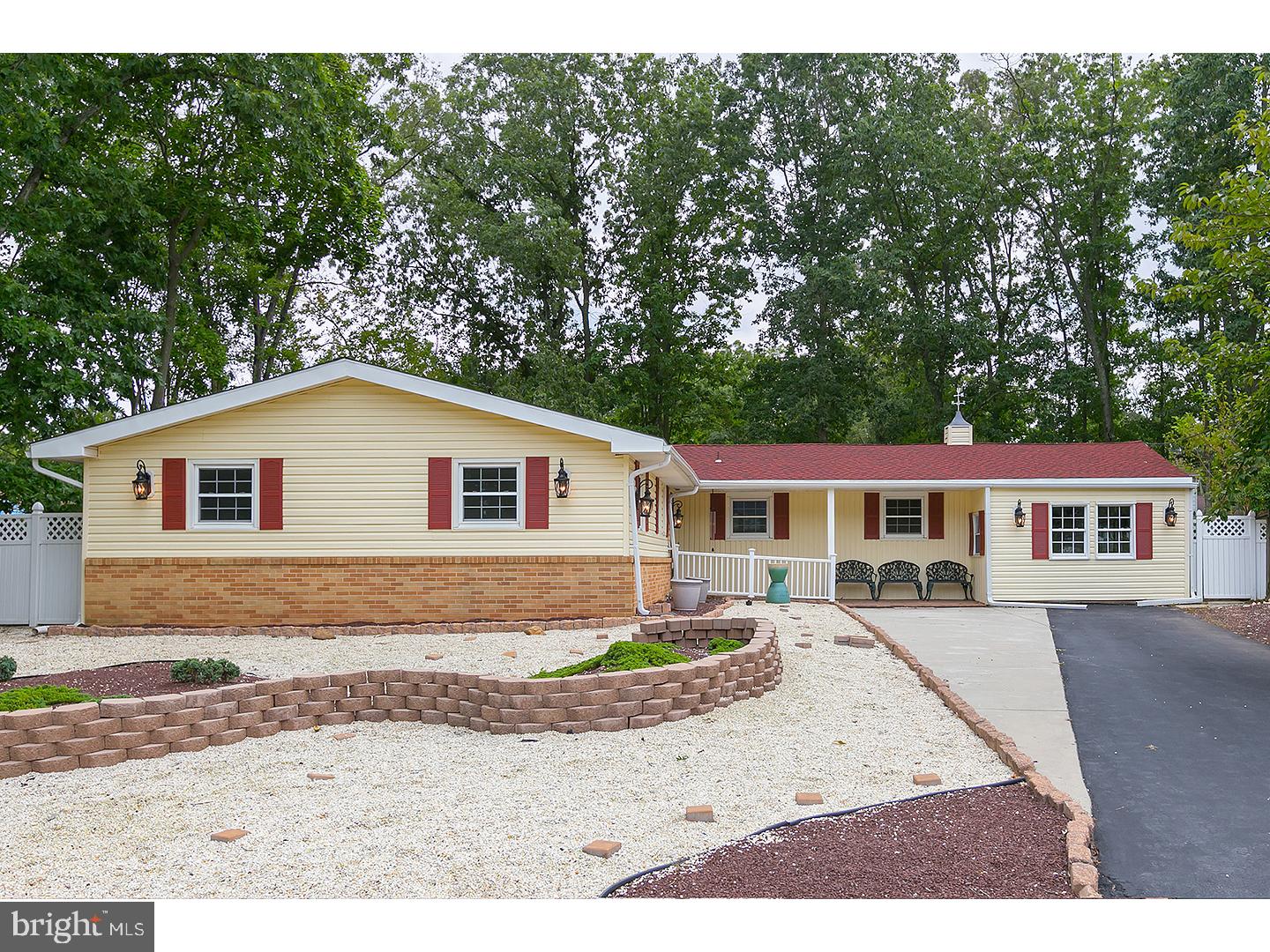 WHITMAN SQUARE - Residential Lease