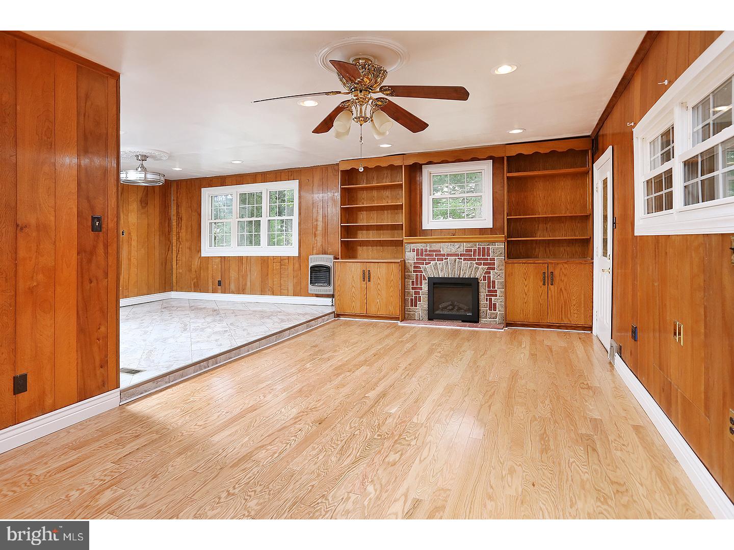 WHITMAN SQUARE - Residential Lease