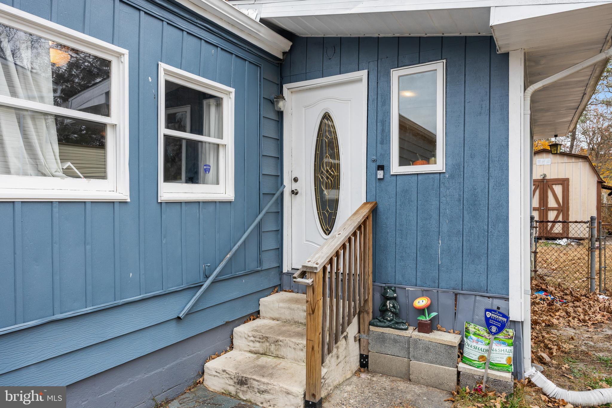 2000 S LAKESHORE DRIVE