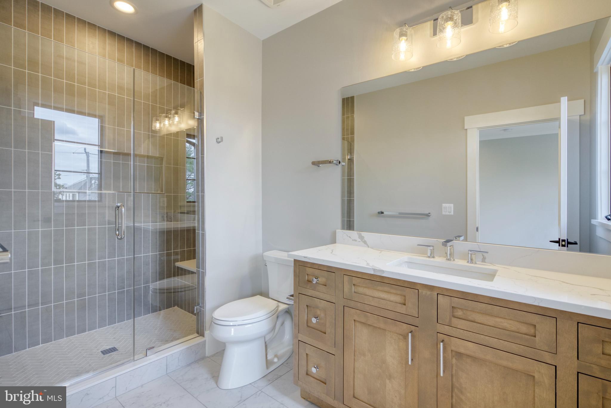 BROYHILLS MCLEAN ESTATES - Residential