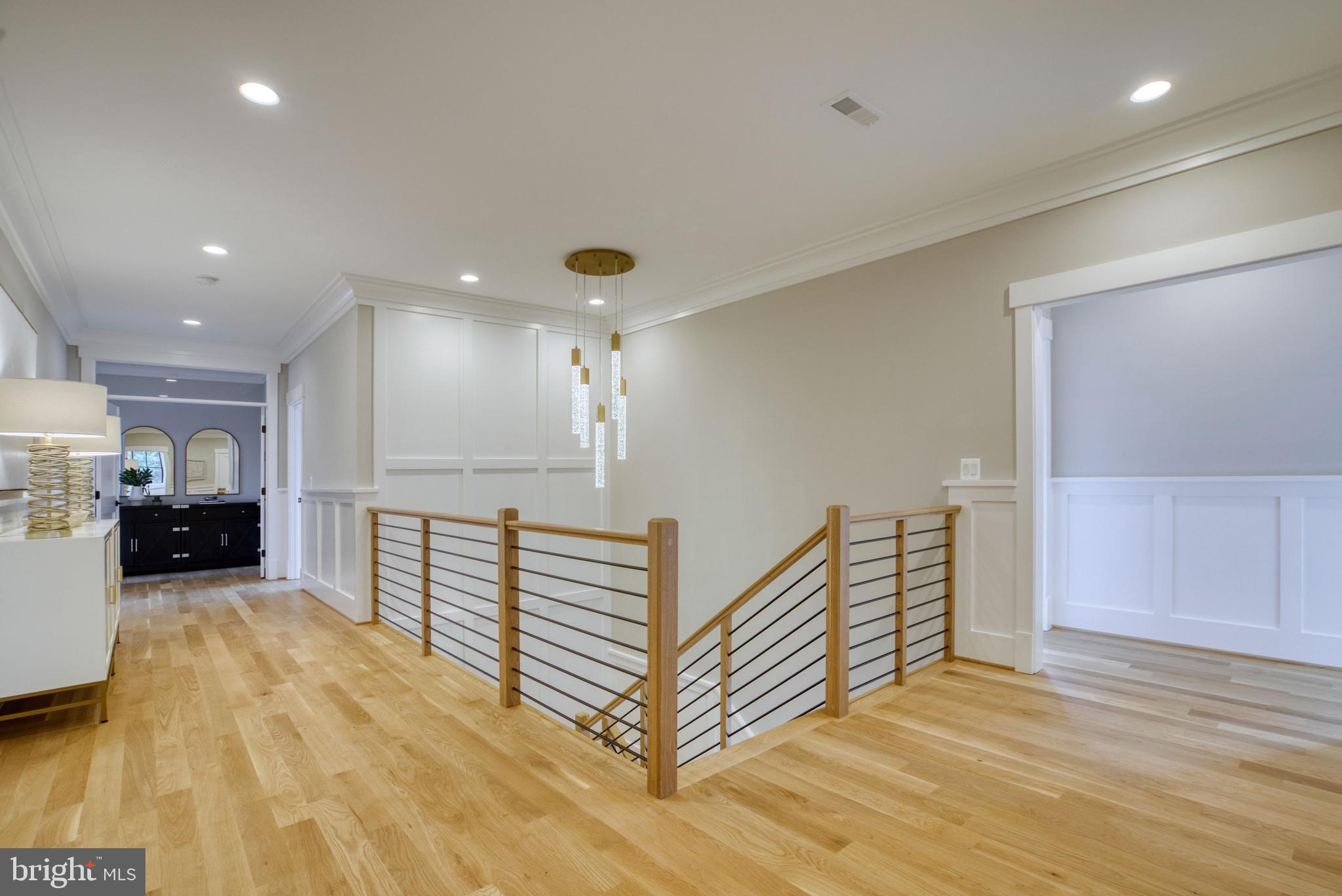 BROYHILLS MCLEAN ESTATES - Residential