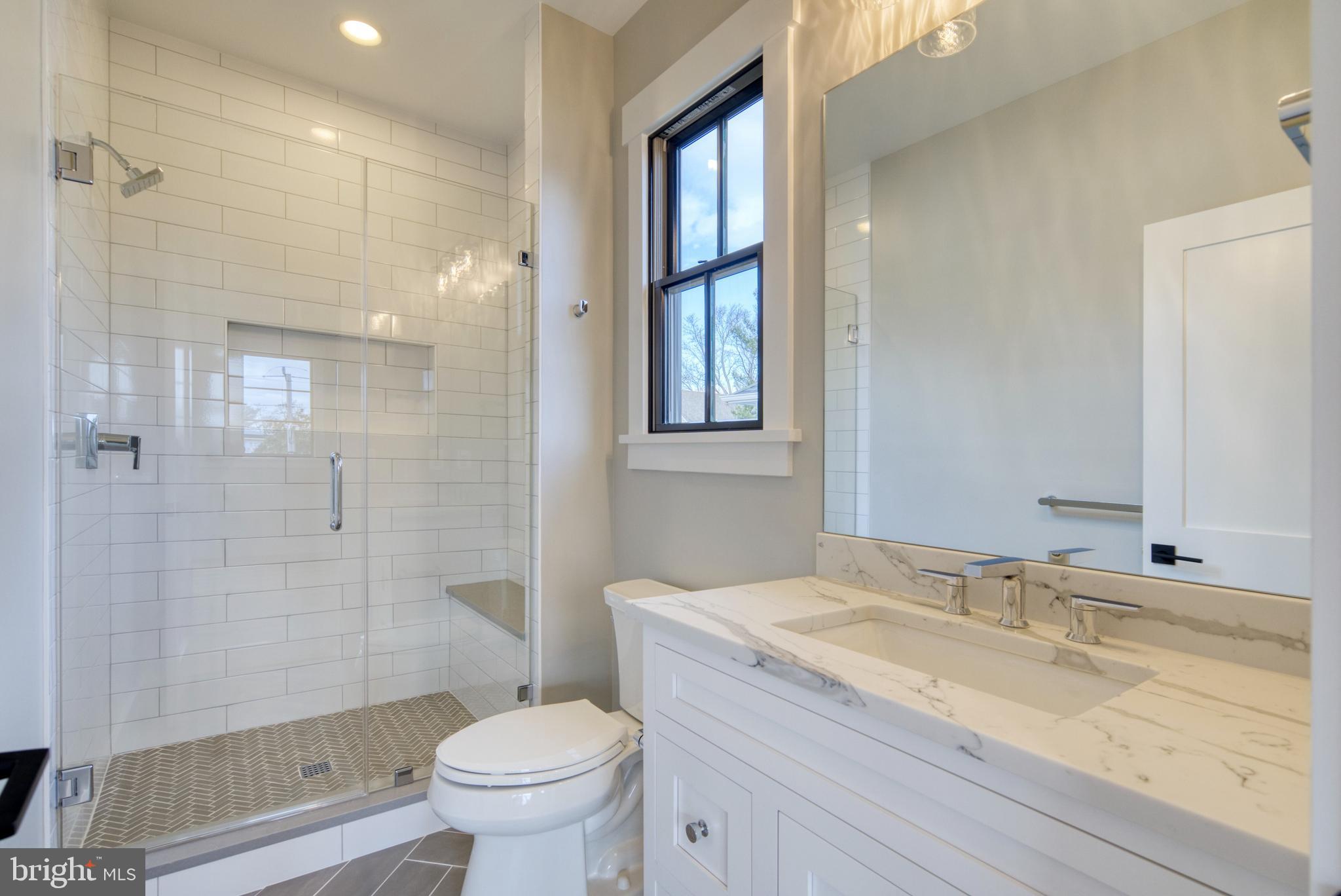 BROYHILLS MCLEAN ESTATES - Residential