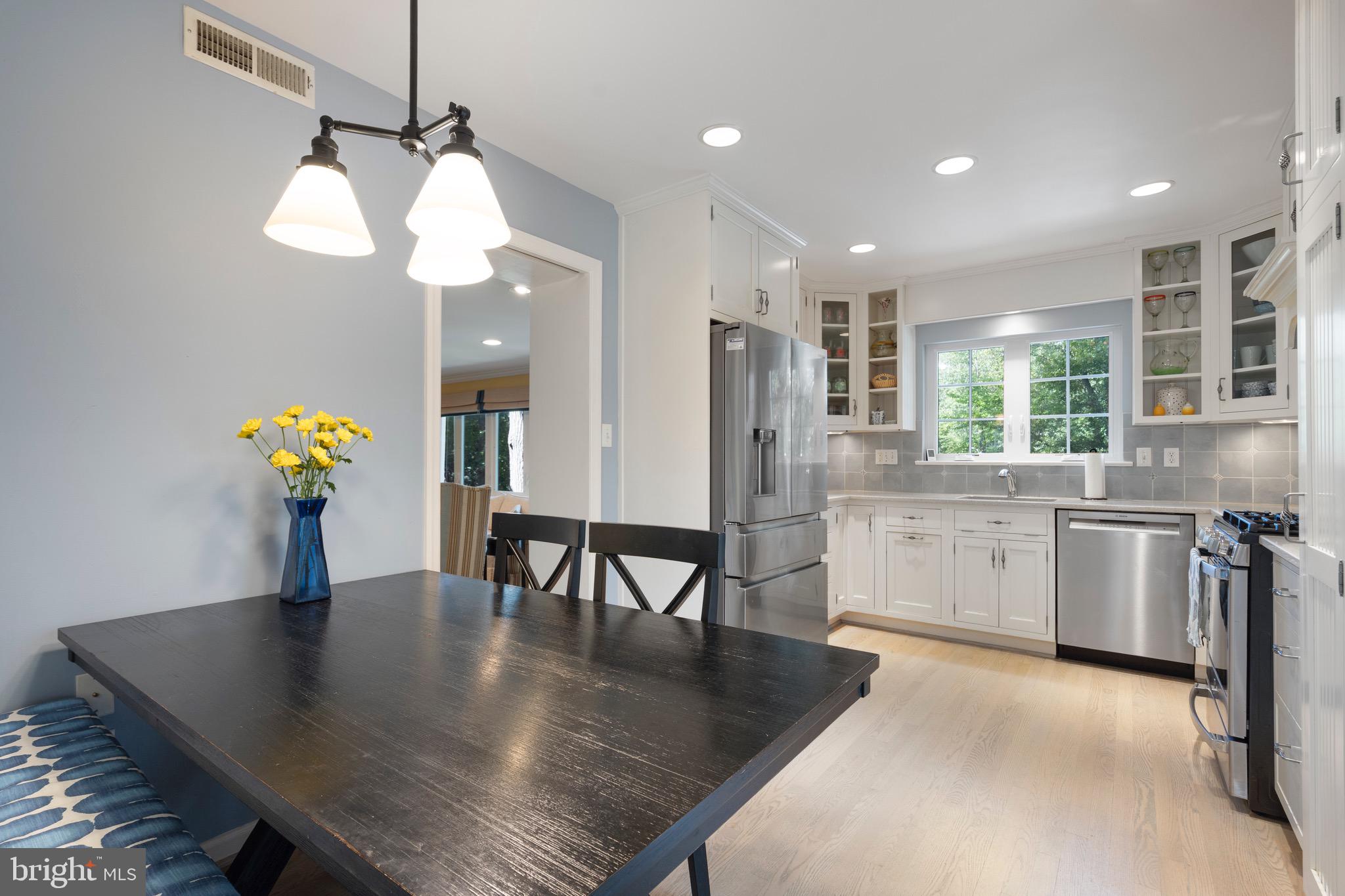 SHIRLEY WOODS - Residential