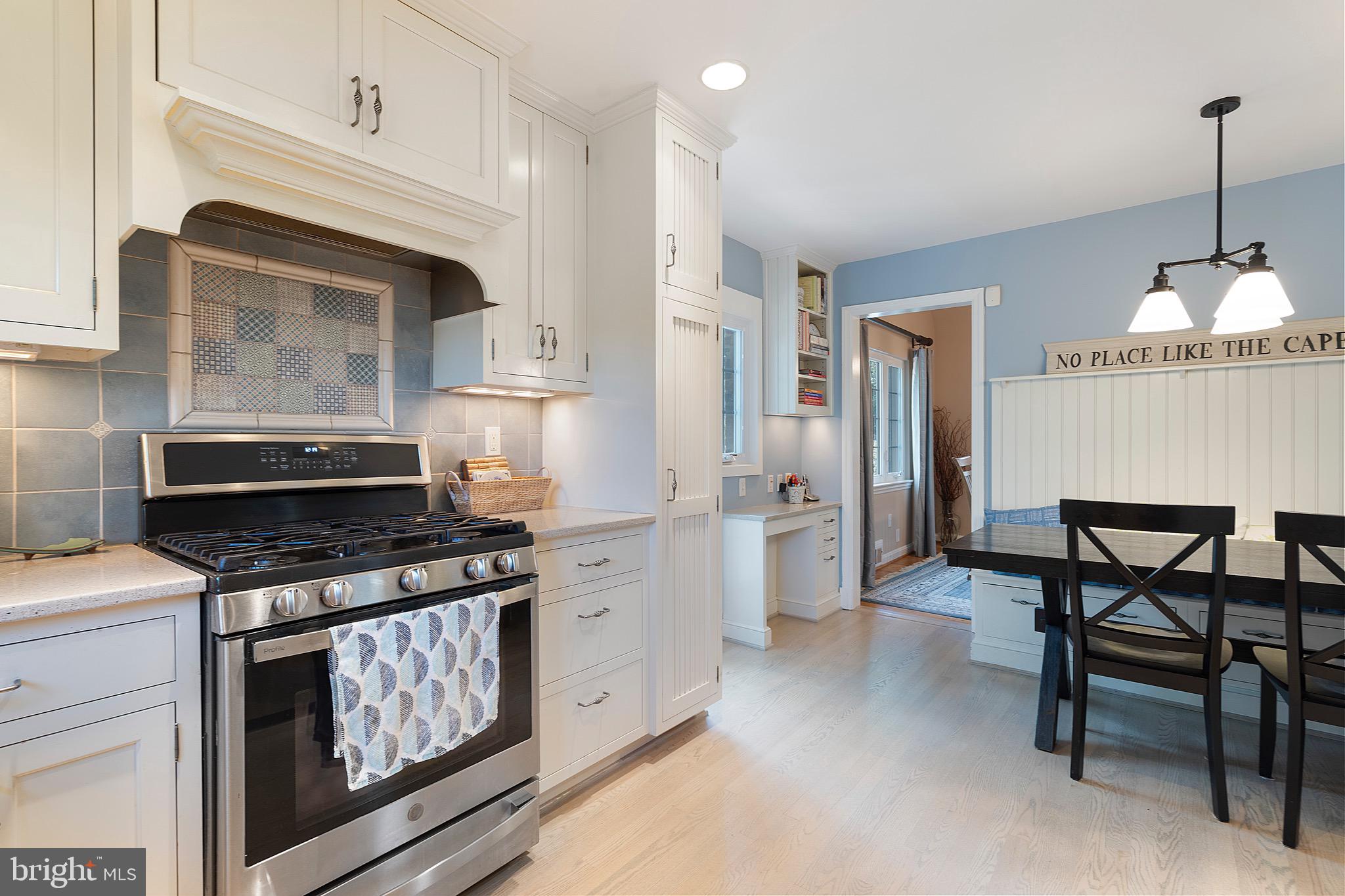 SHIRLEY WOODS - Residential