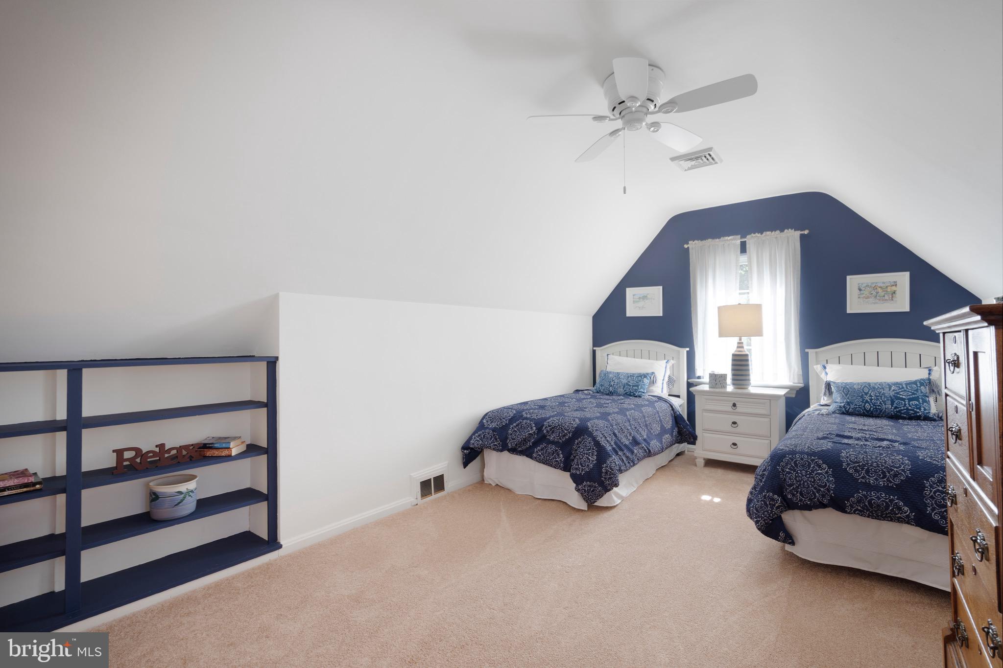 SHIRLEY WOODS - Residential