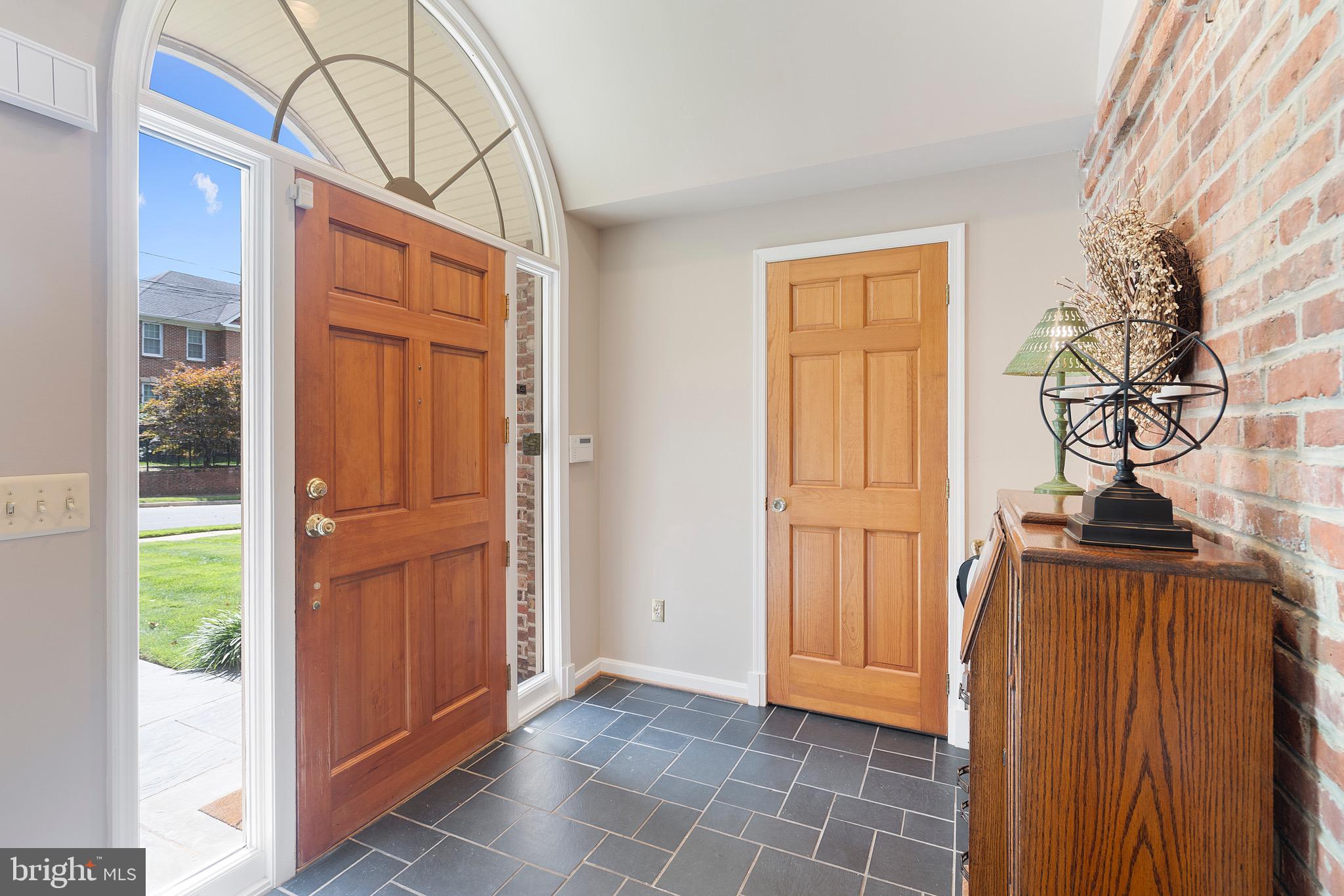 SHIRLEY WOODS - Residential