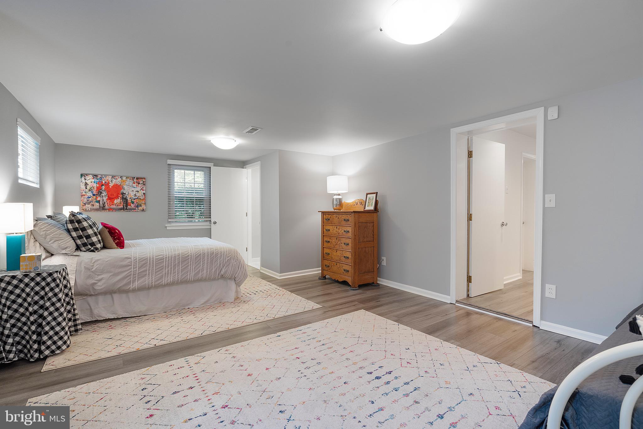 SHIRLEY WOODS - Residential