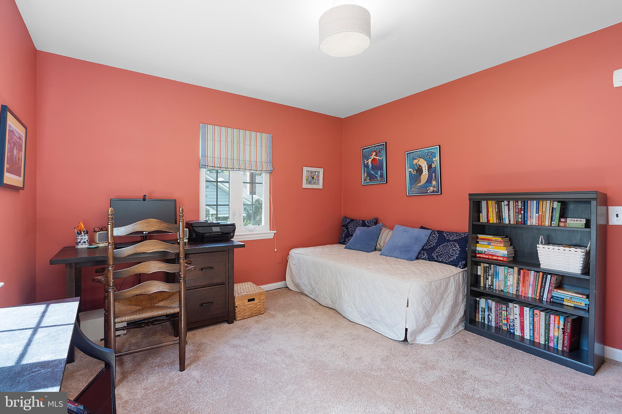 SHIRLEY WOODS - Residential