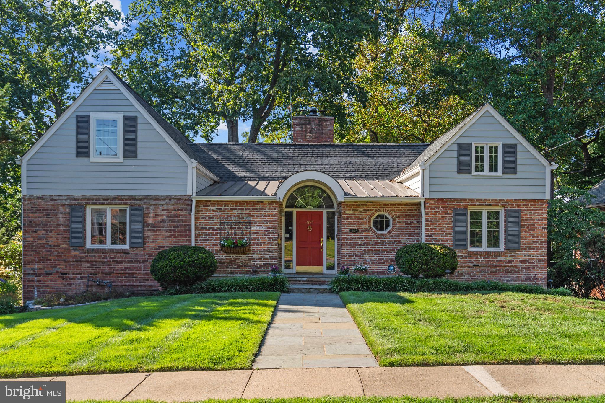 SHIRLEY WOODS - Residential