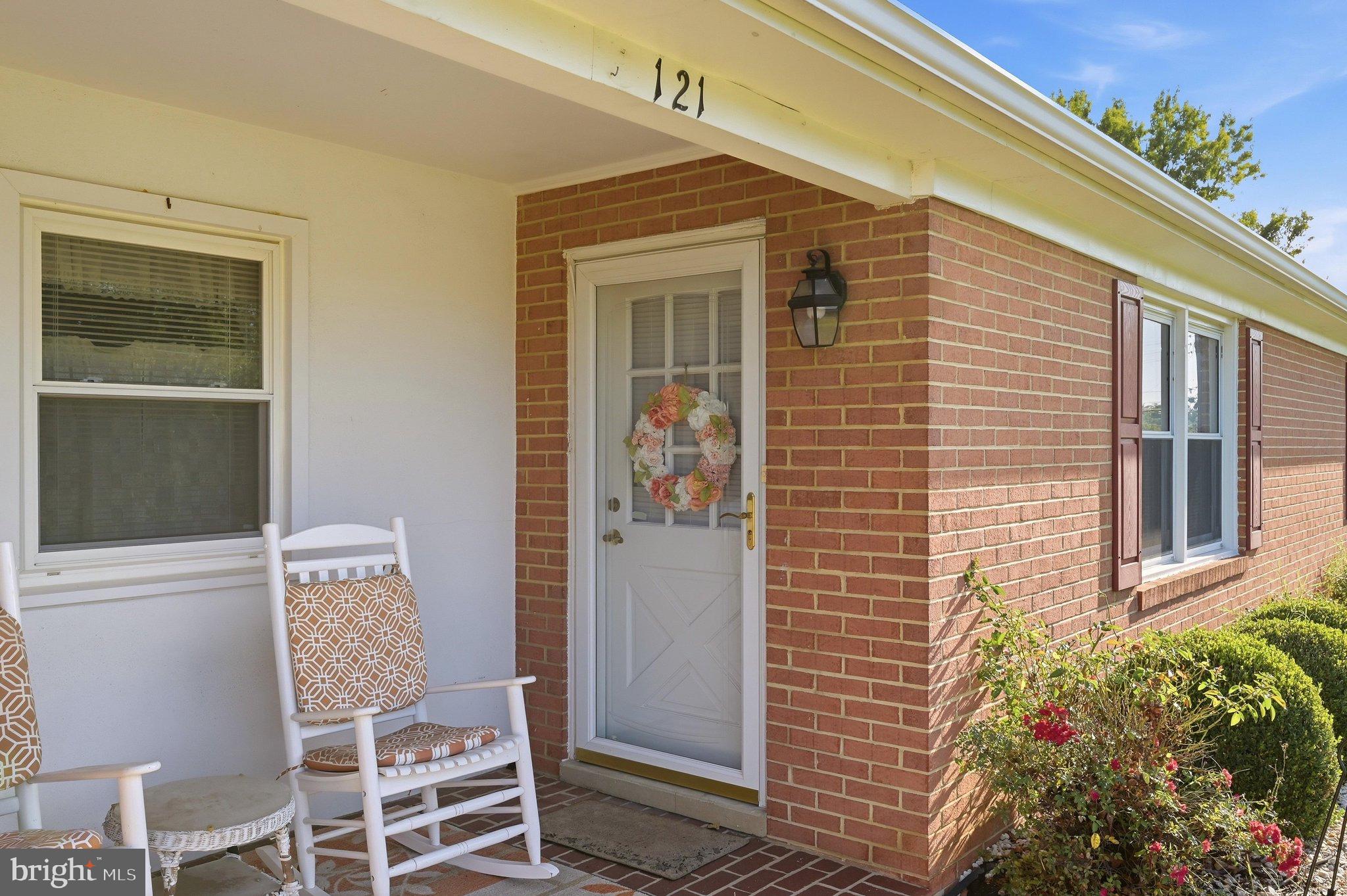121 ELMWOOD ROAD