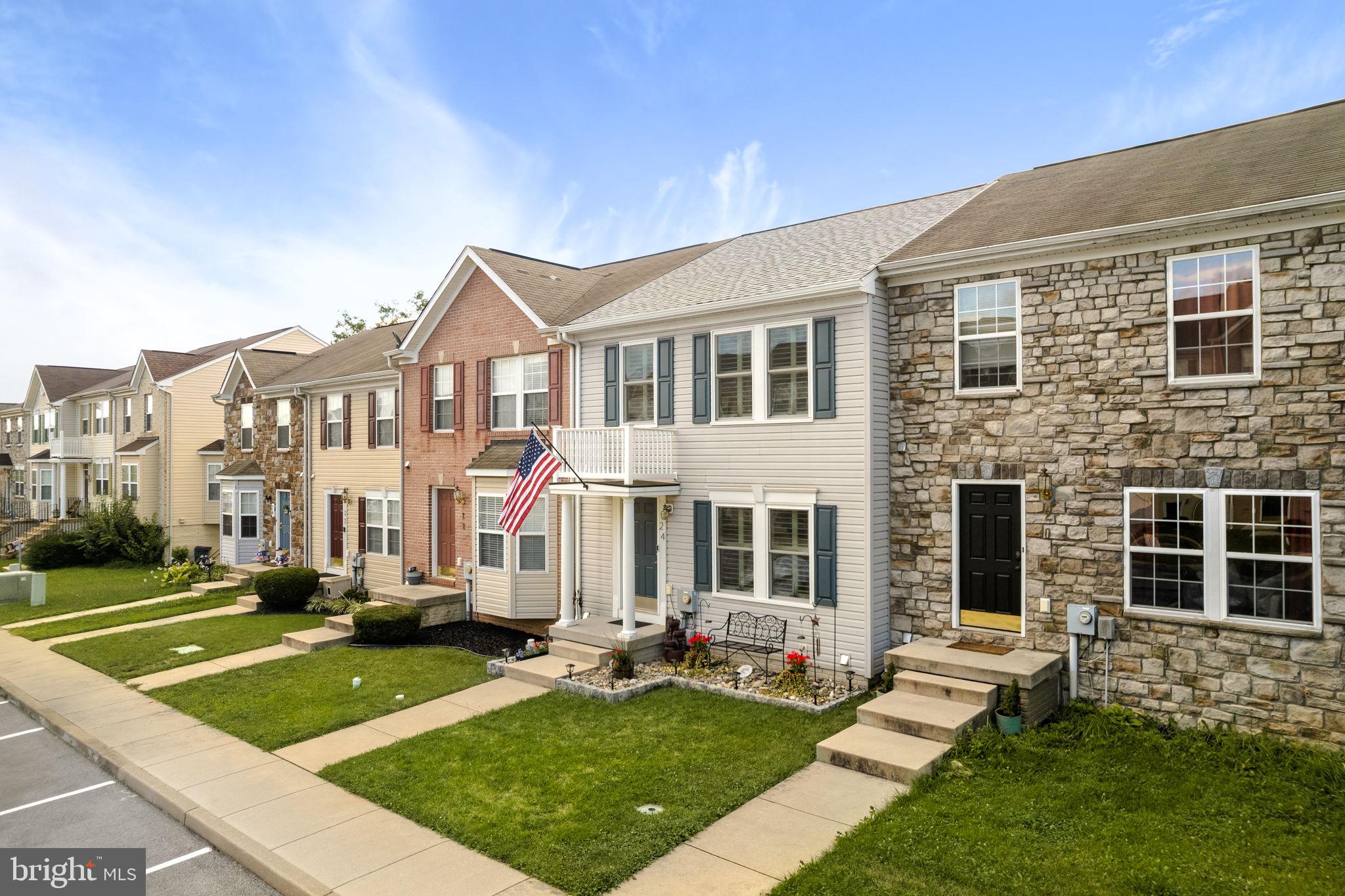 COUNTY GREEN - Residential