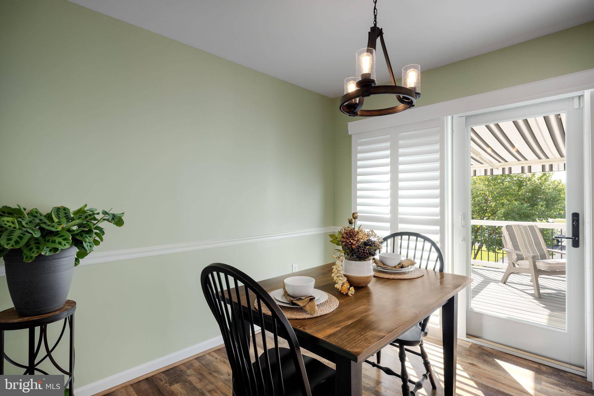 COUNTY GREEN - Residential