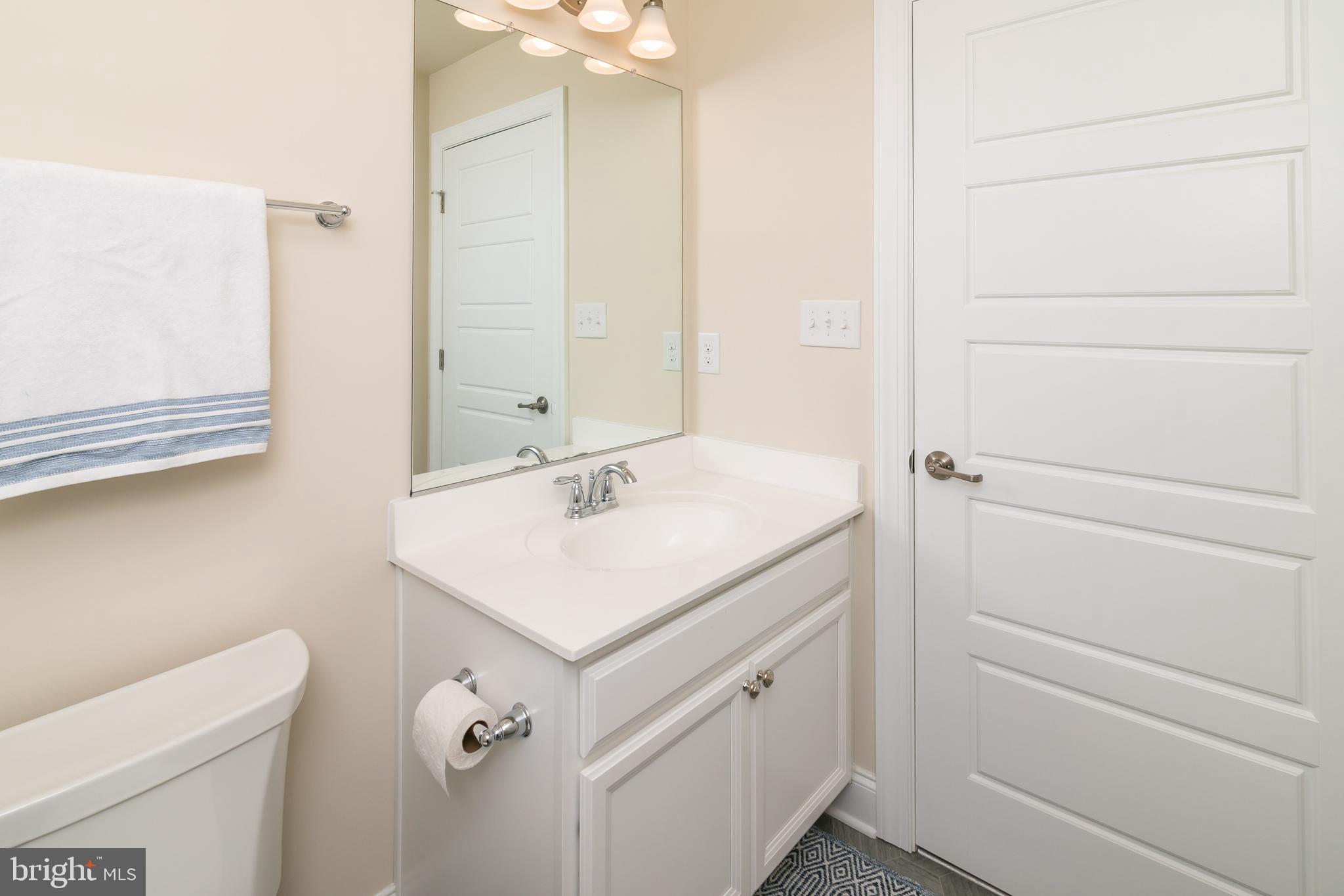 SALT POND - Residential