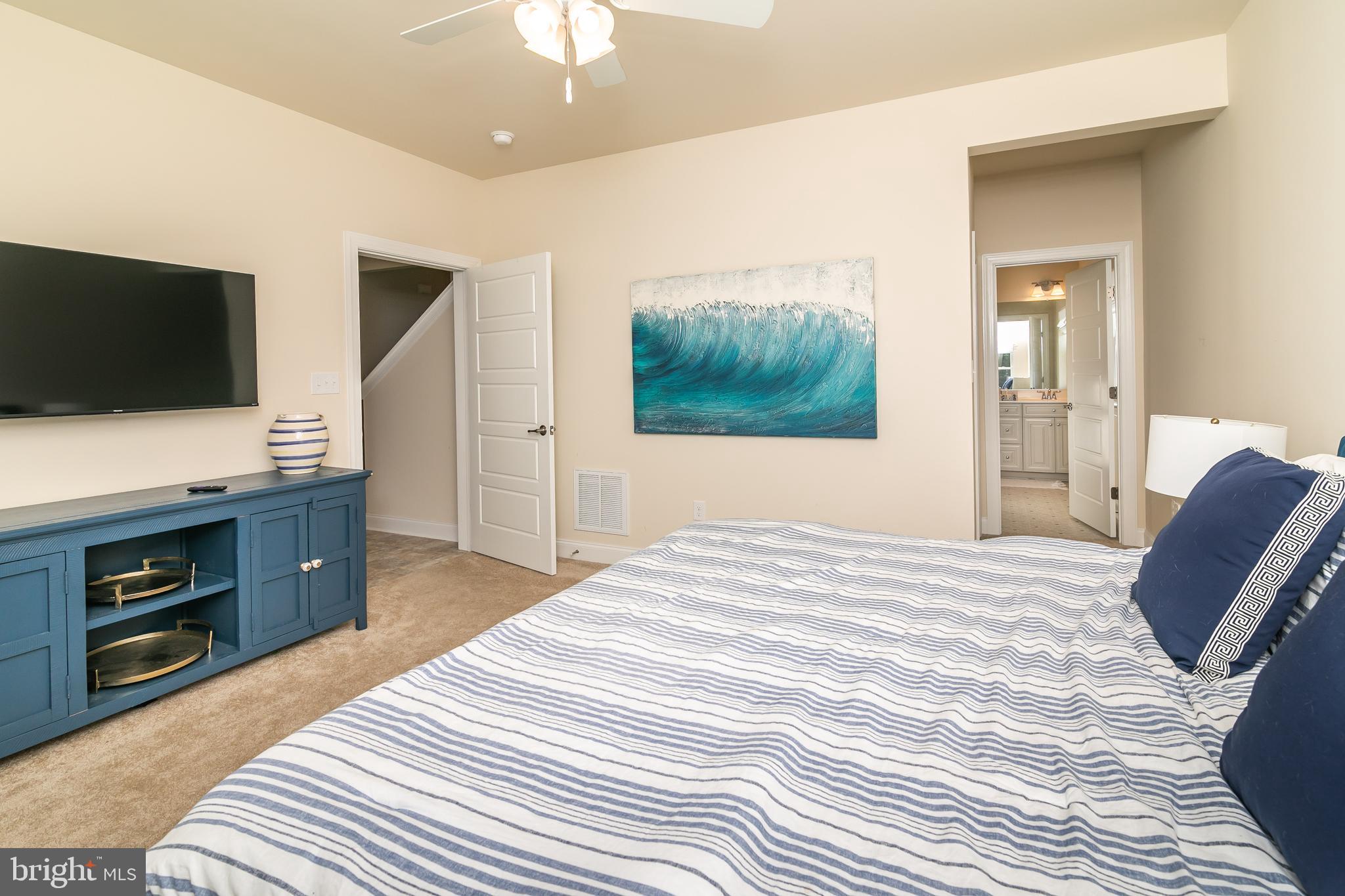 SALT POND - Residential