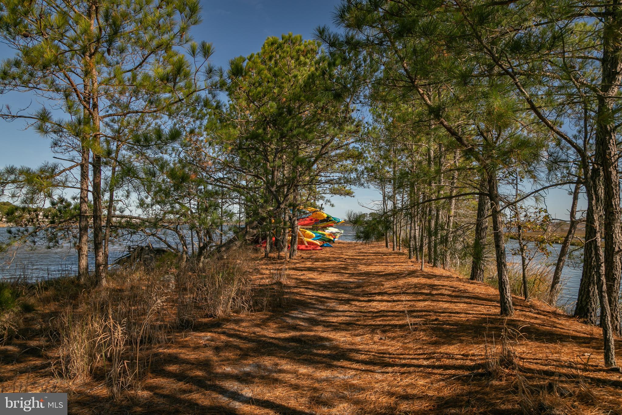 SALT POND - Residential