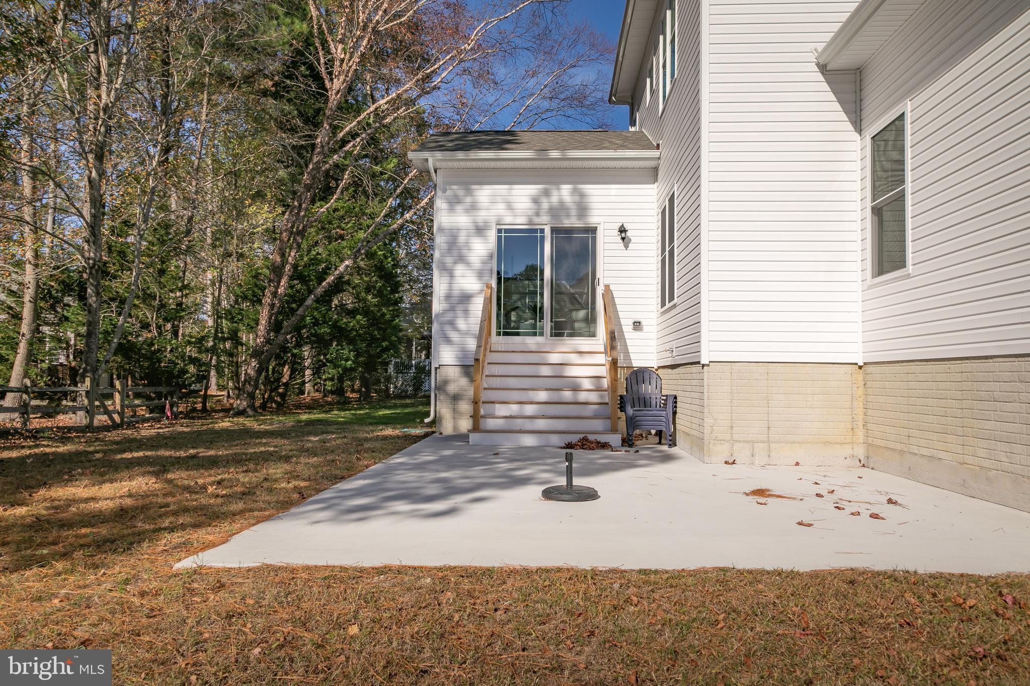 SALT POND - Residential