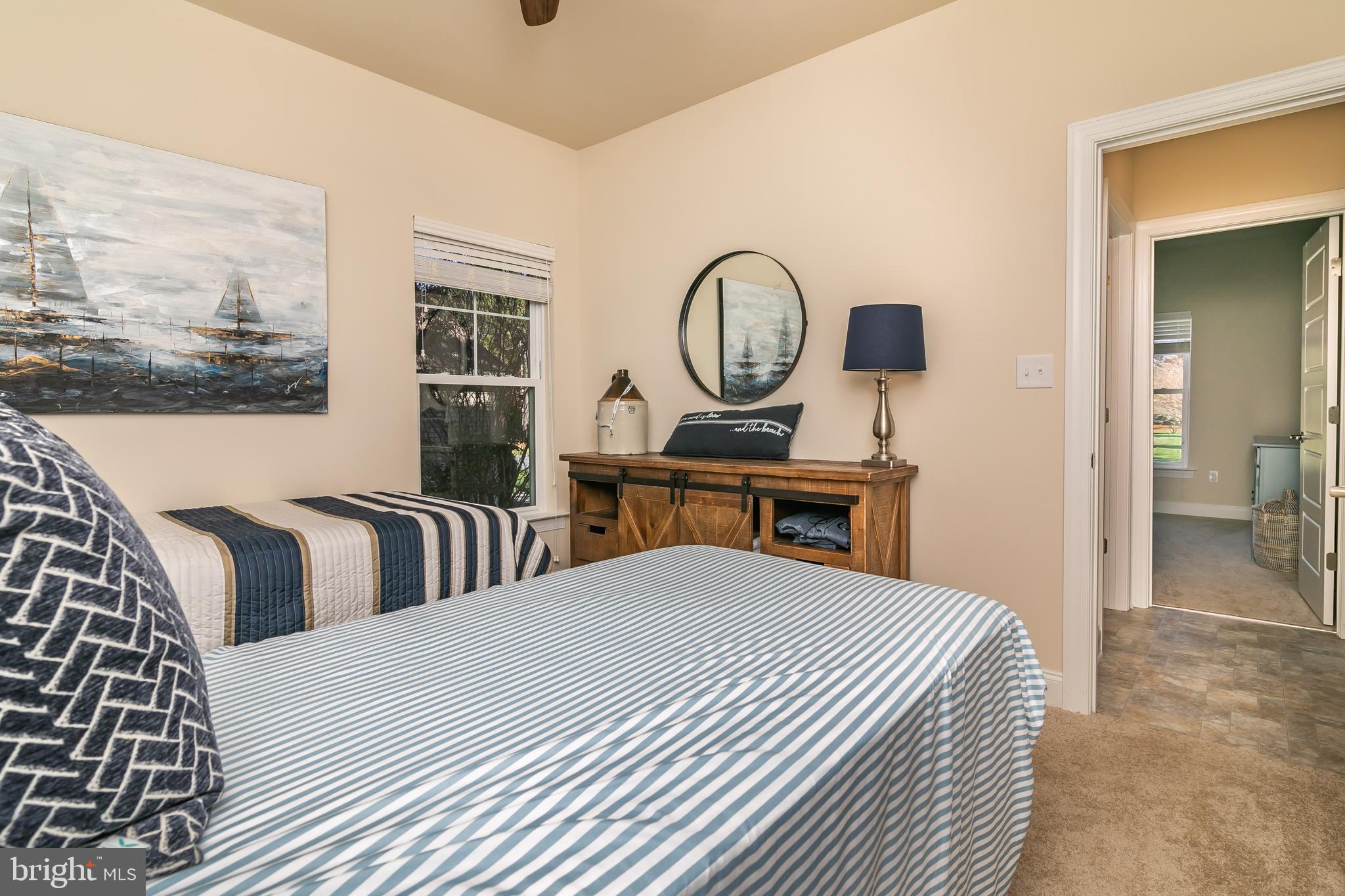 SALT POND - Residential