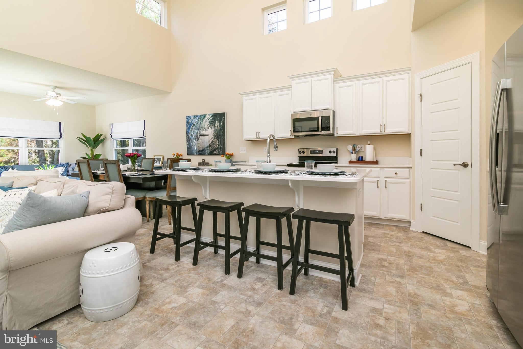SALT POND - Residential