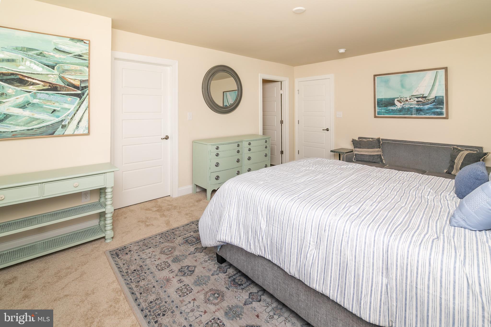 SALT POND - Residential
