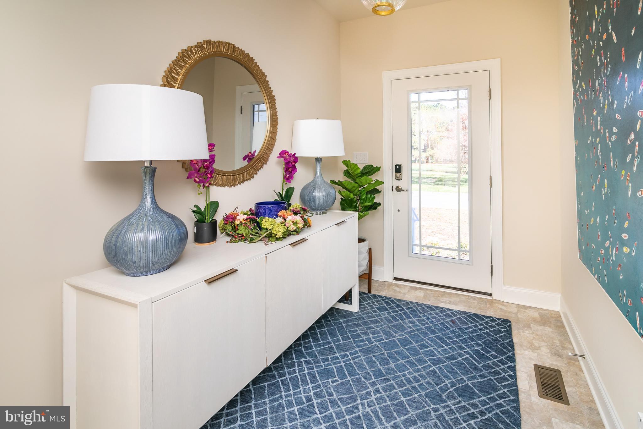 SALT POND - Residential