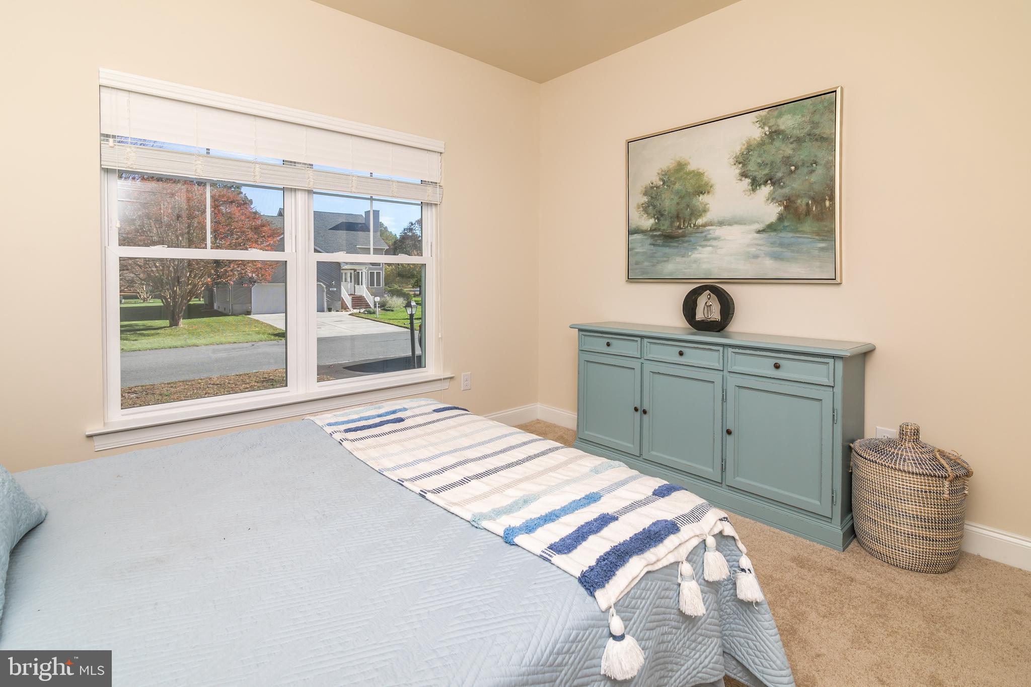SALT POND - Residential