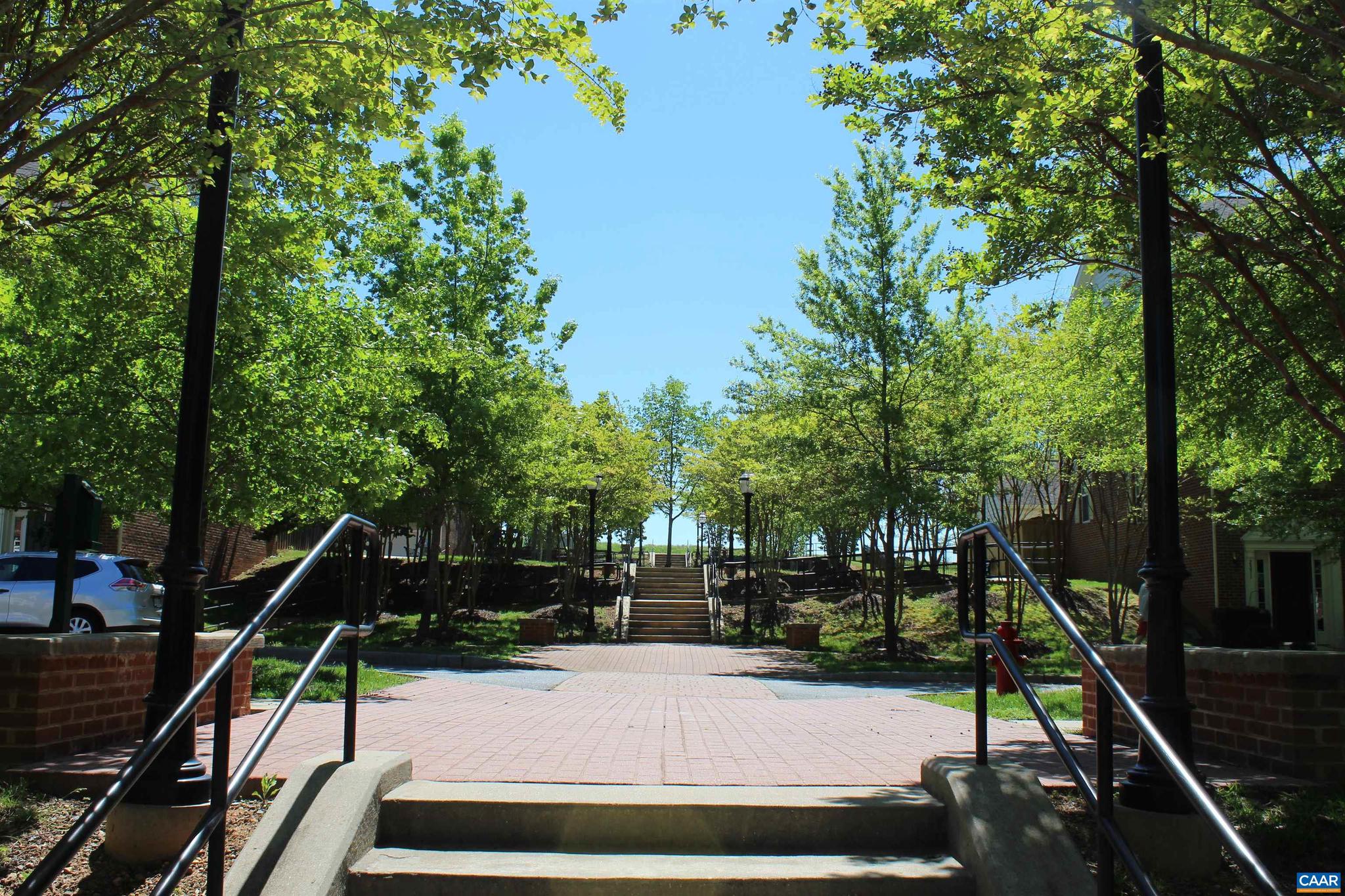 ABINGTON PLACE - Residential Lease