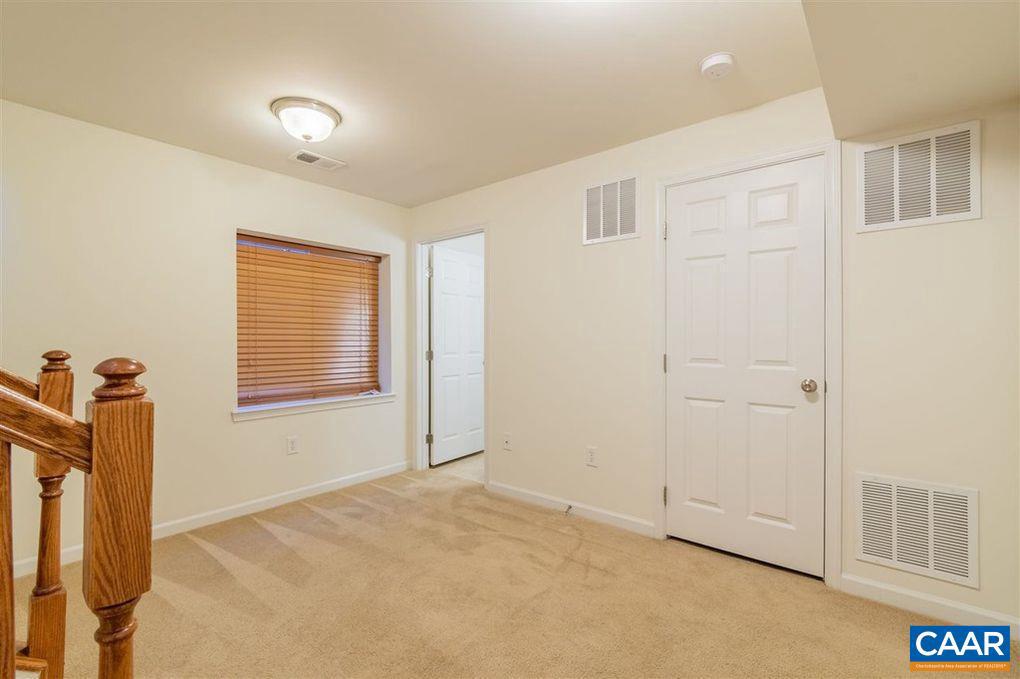 ABINGTON PLACE - Residential Lease