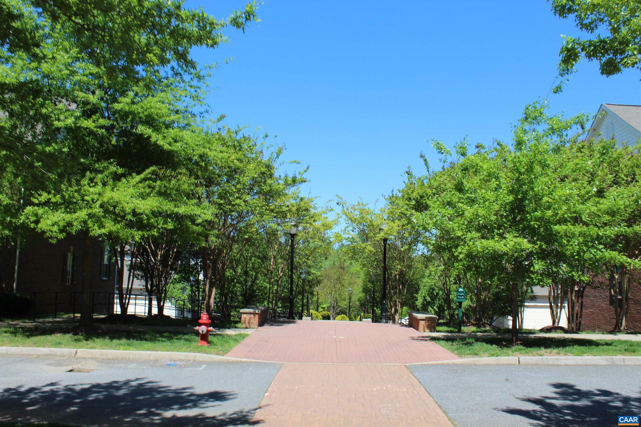 ABINGTON PLACE - Residential Lease