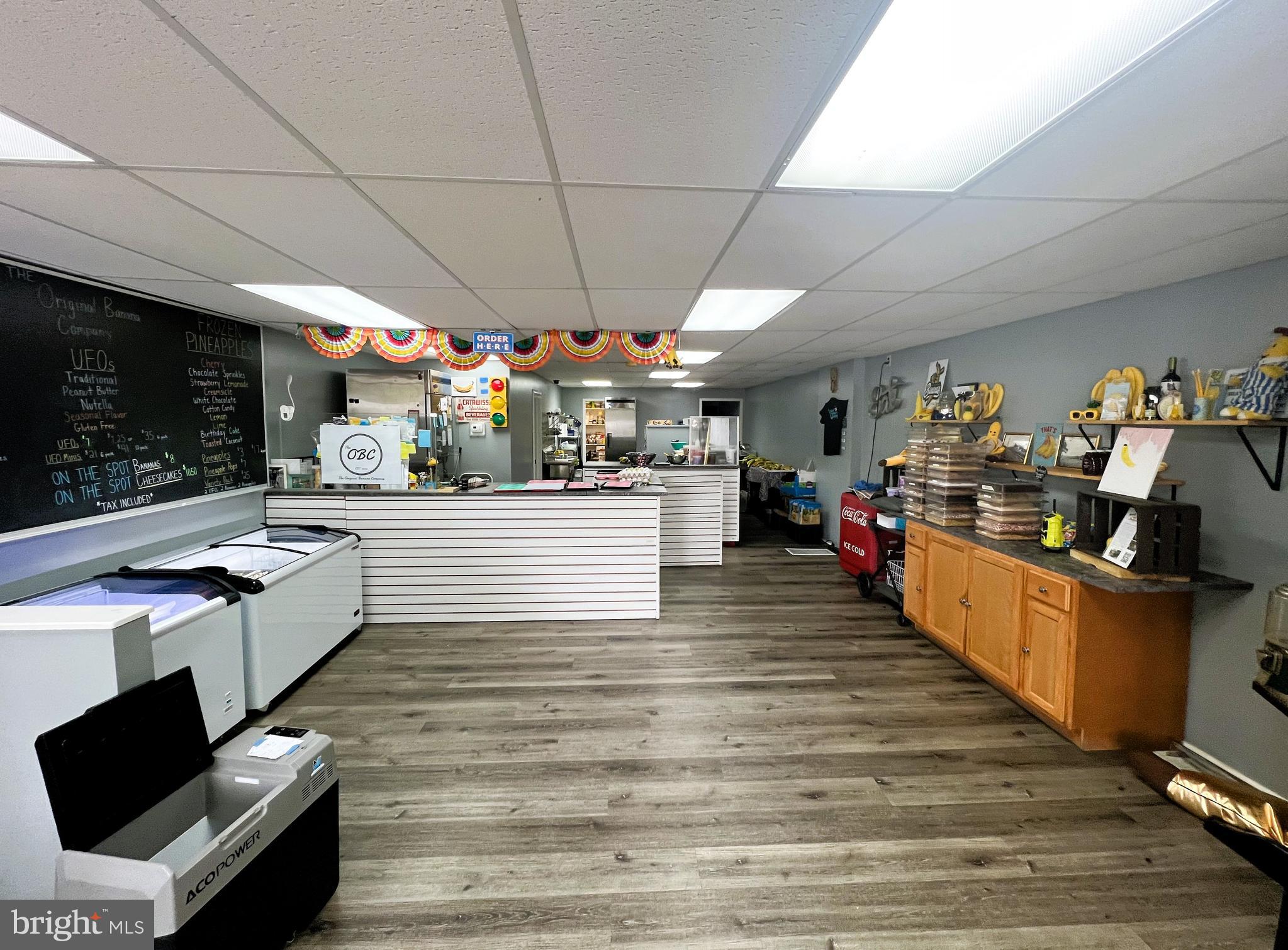 823 W ATLANTIC AVENUE