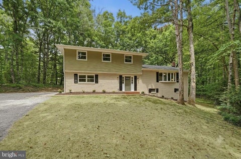 Homes For Sale - 7607 Nyland Road<br/> FREDERICKSBURG, VA 22408