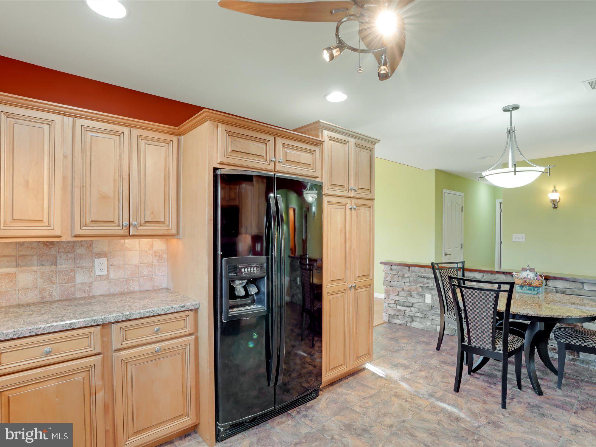 BROOKSHIRE - Residential