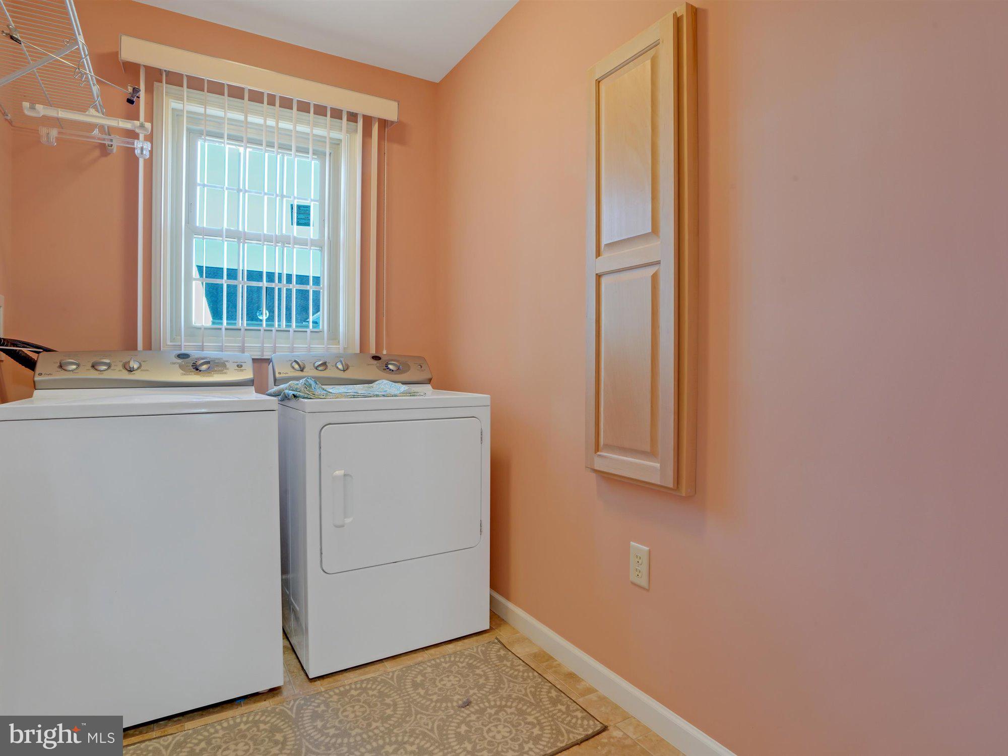 BROOKSHIRE - Residential