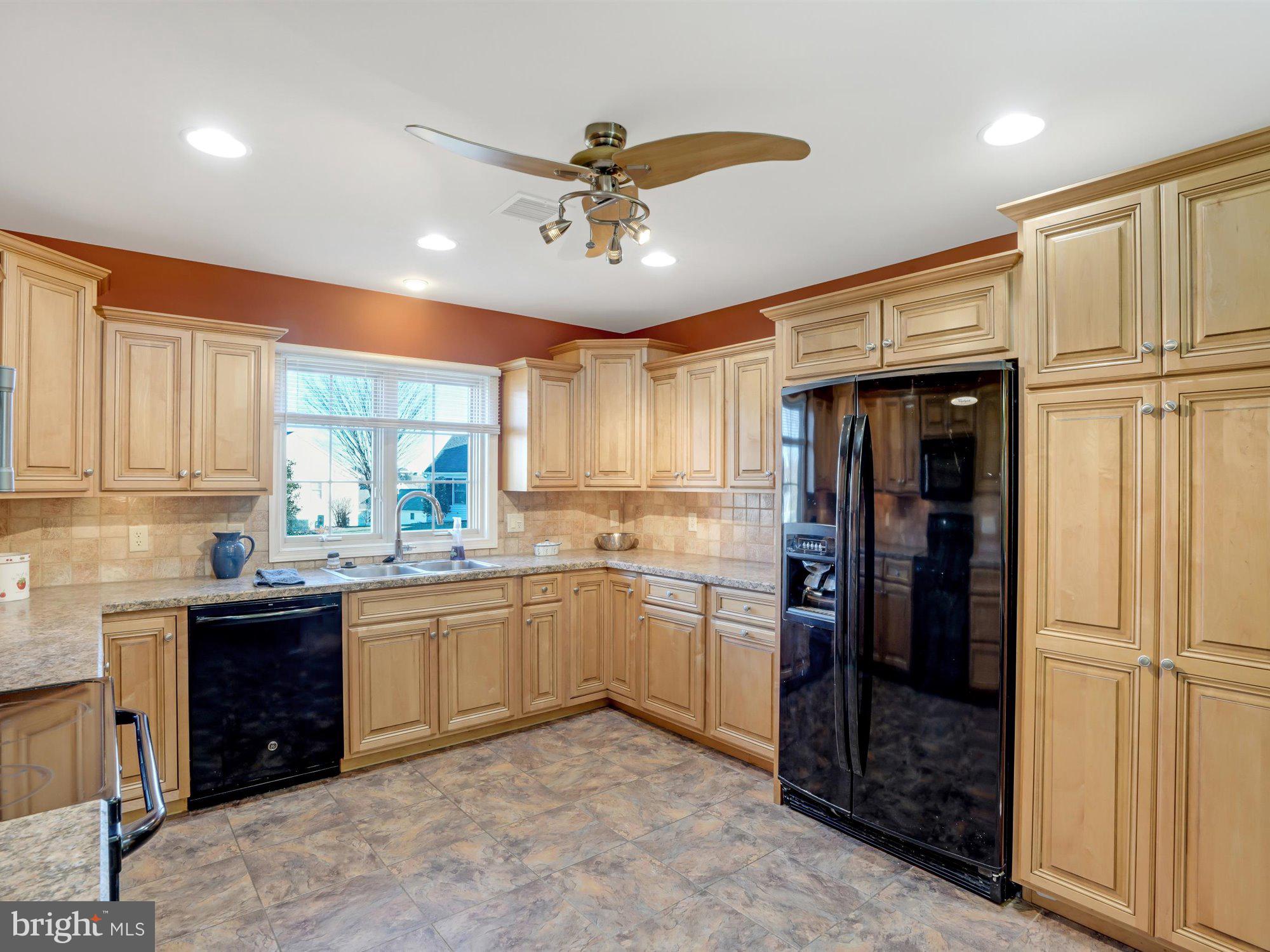 BROOKSHIRE - Residential