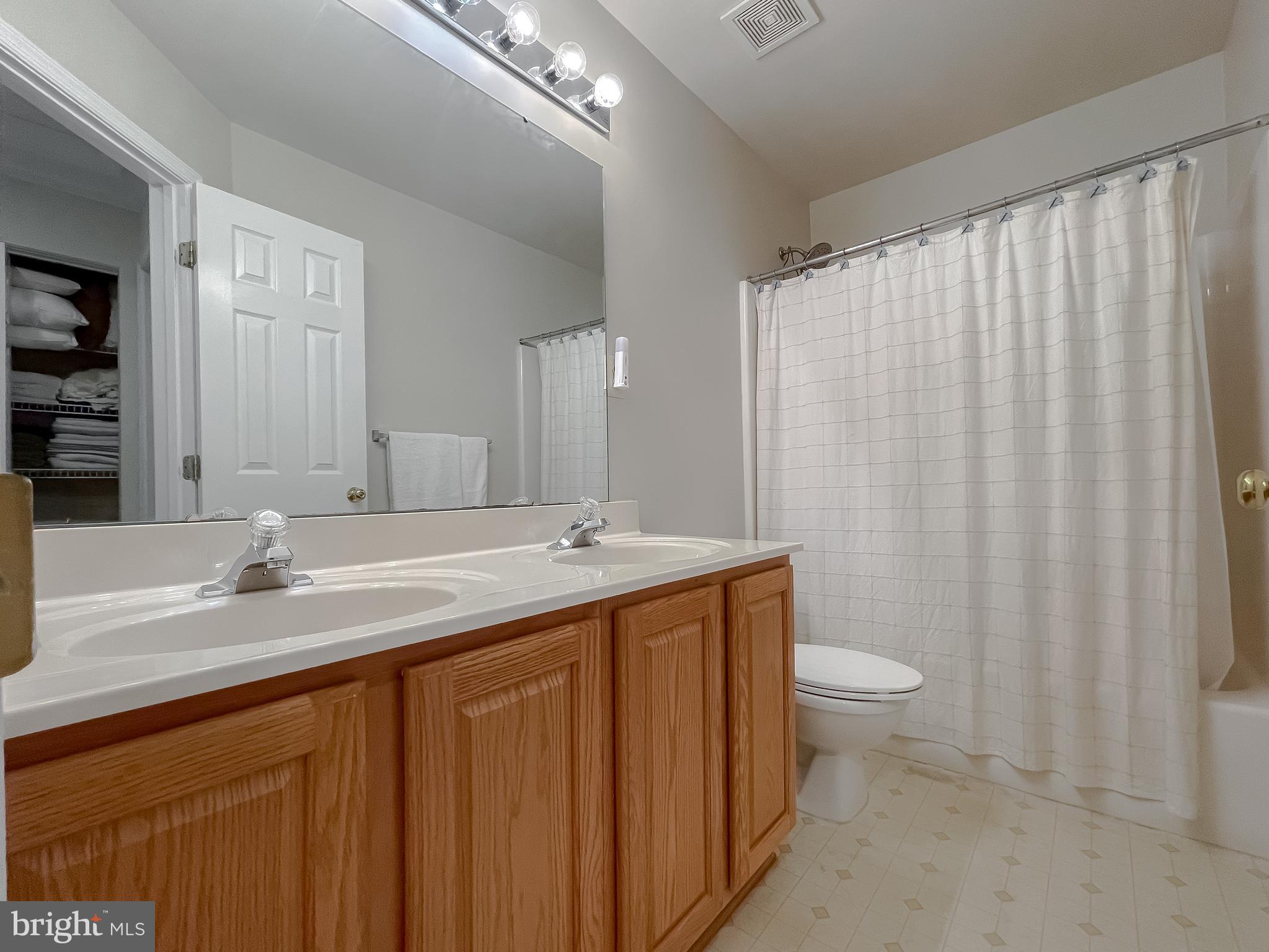 PERSIMMON HILLS - Residential