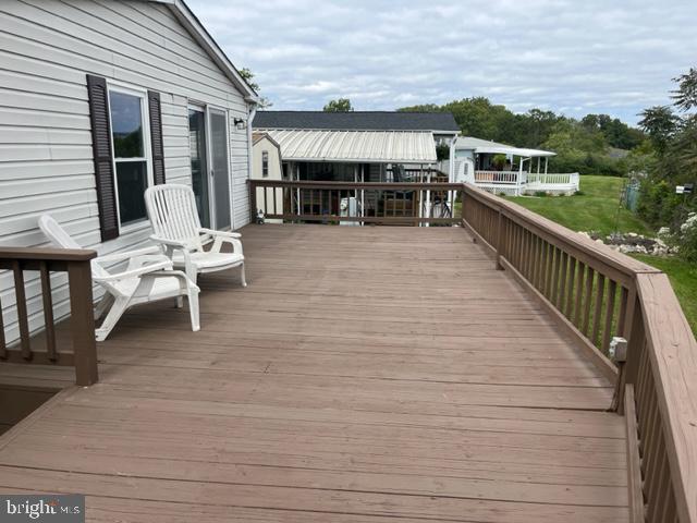 WHITEHALL - Residential