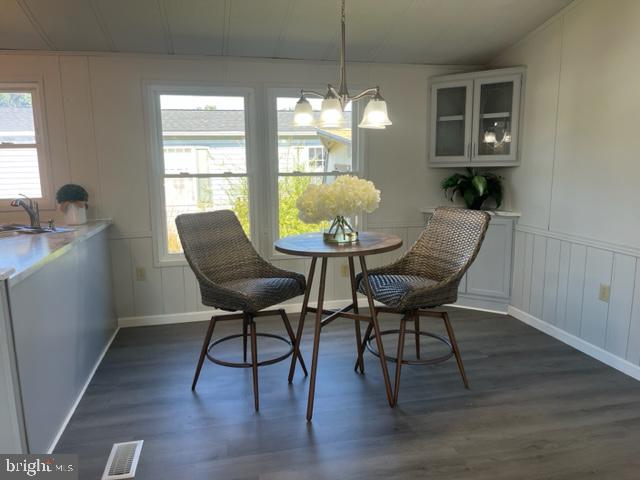 WHITEHALL - Residential