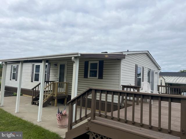 WHITEHALL - Residential