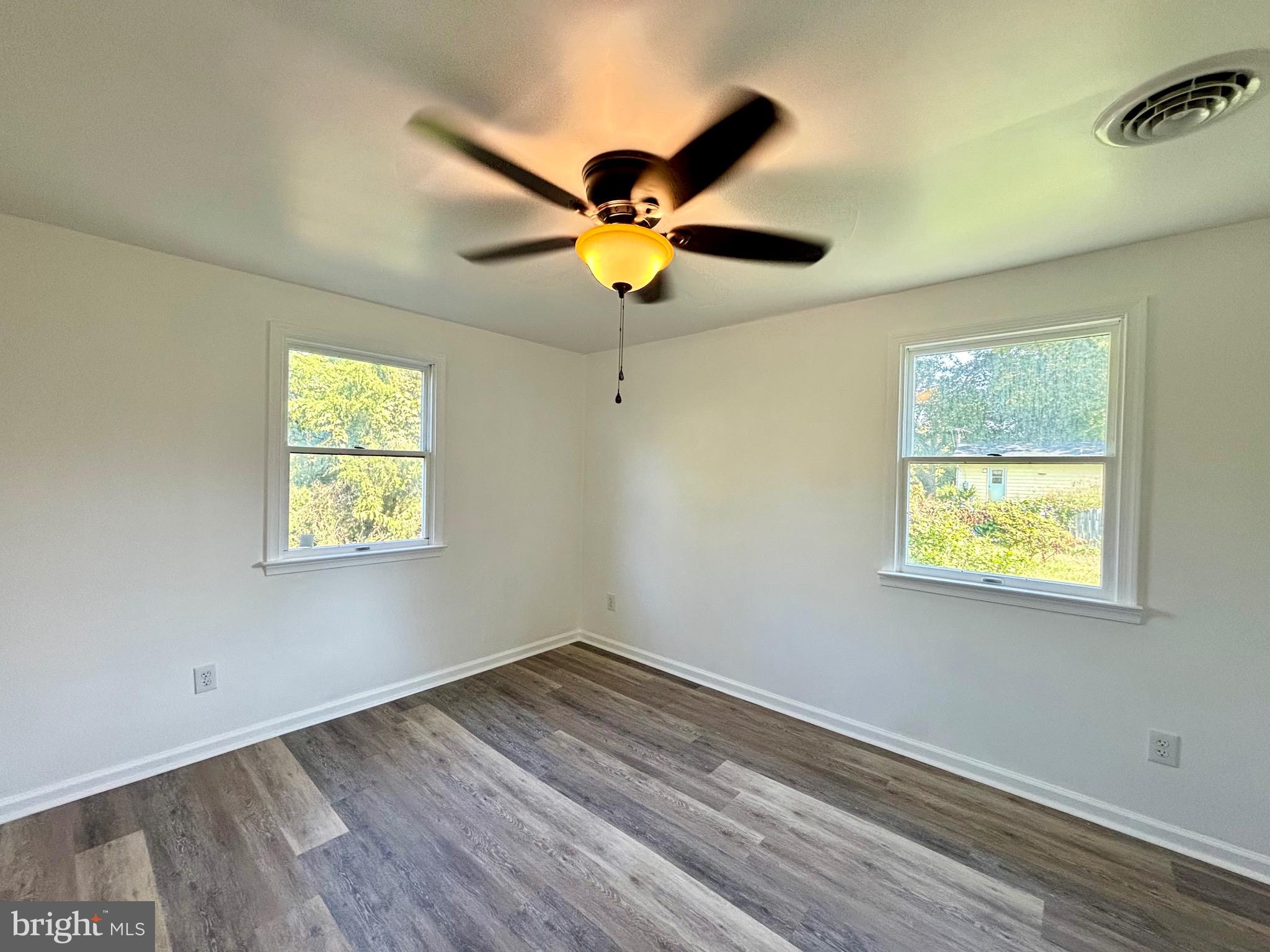 FOX GLEN - Residential