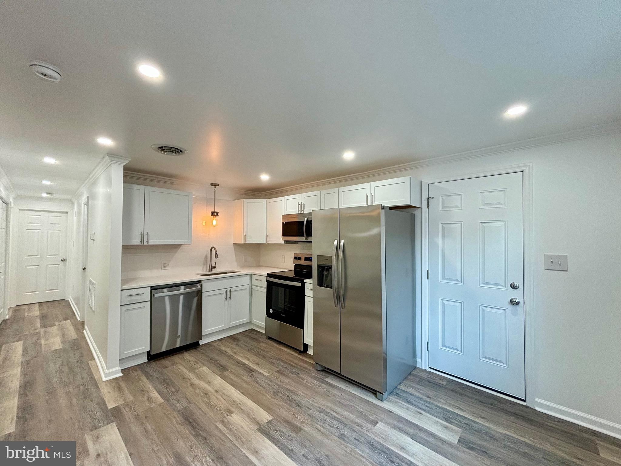 FOX GLEN - Residential