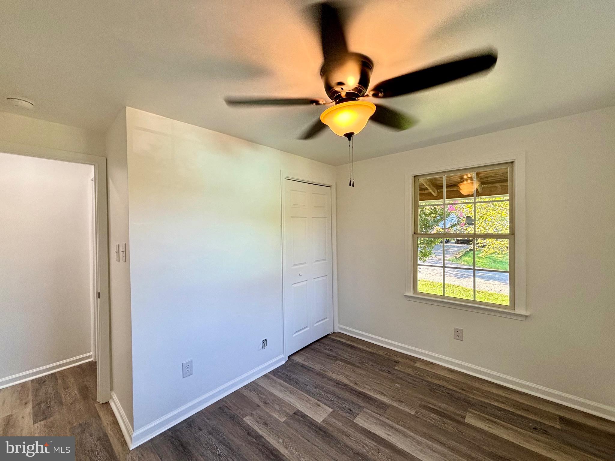 FOX GLEN - Residential