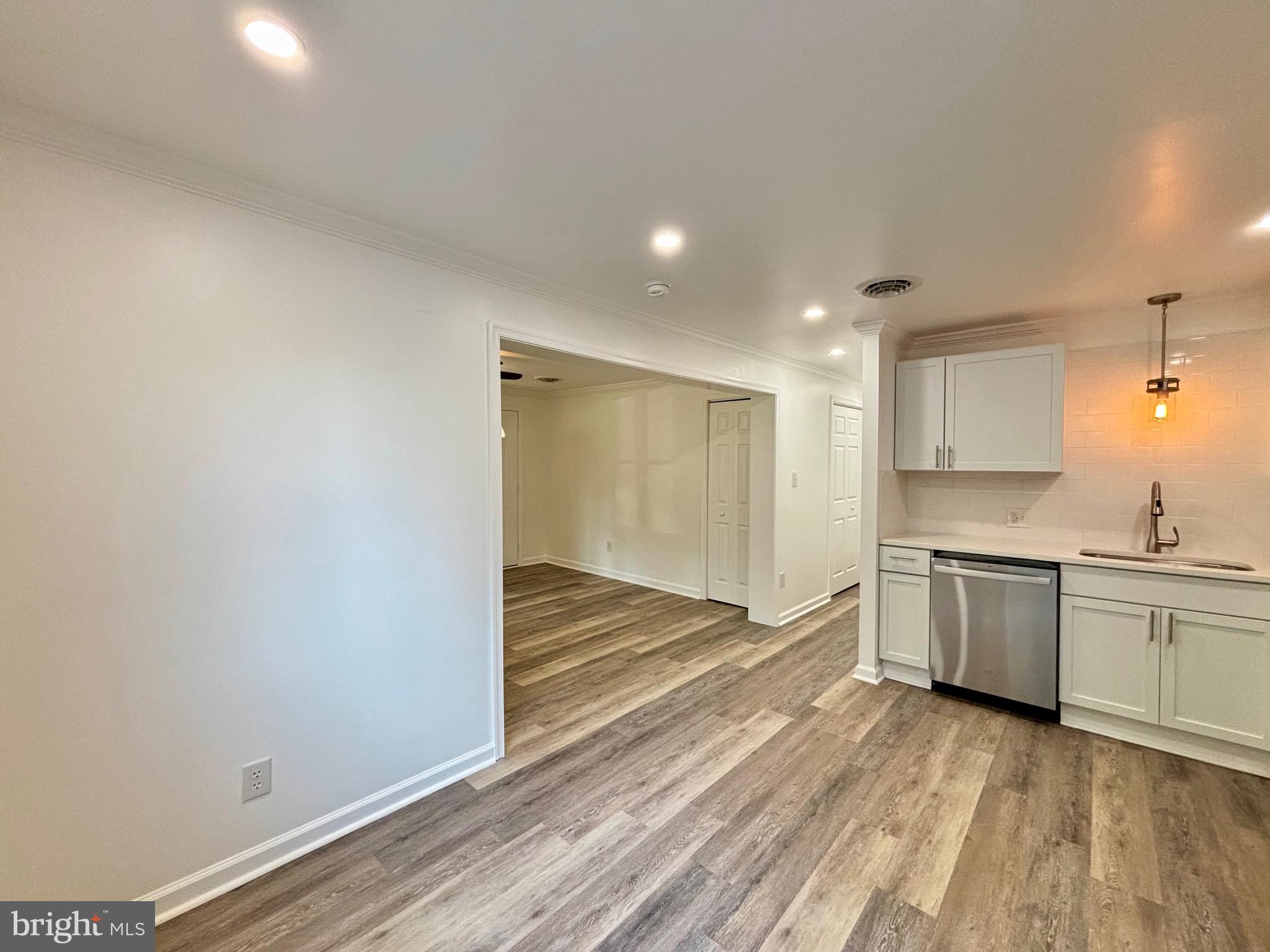 FOX GLEN - Residential