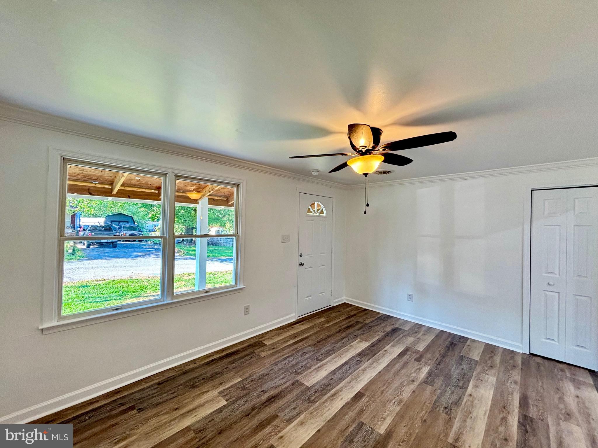 FOX GLEN - Residential