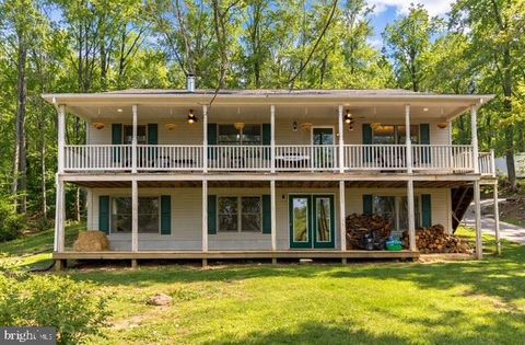 Homes For Sale - 2800 Kaetzel Road<br/> KNOXVILLE, MD 21758