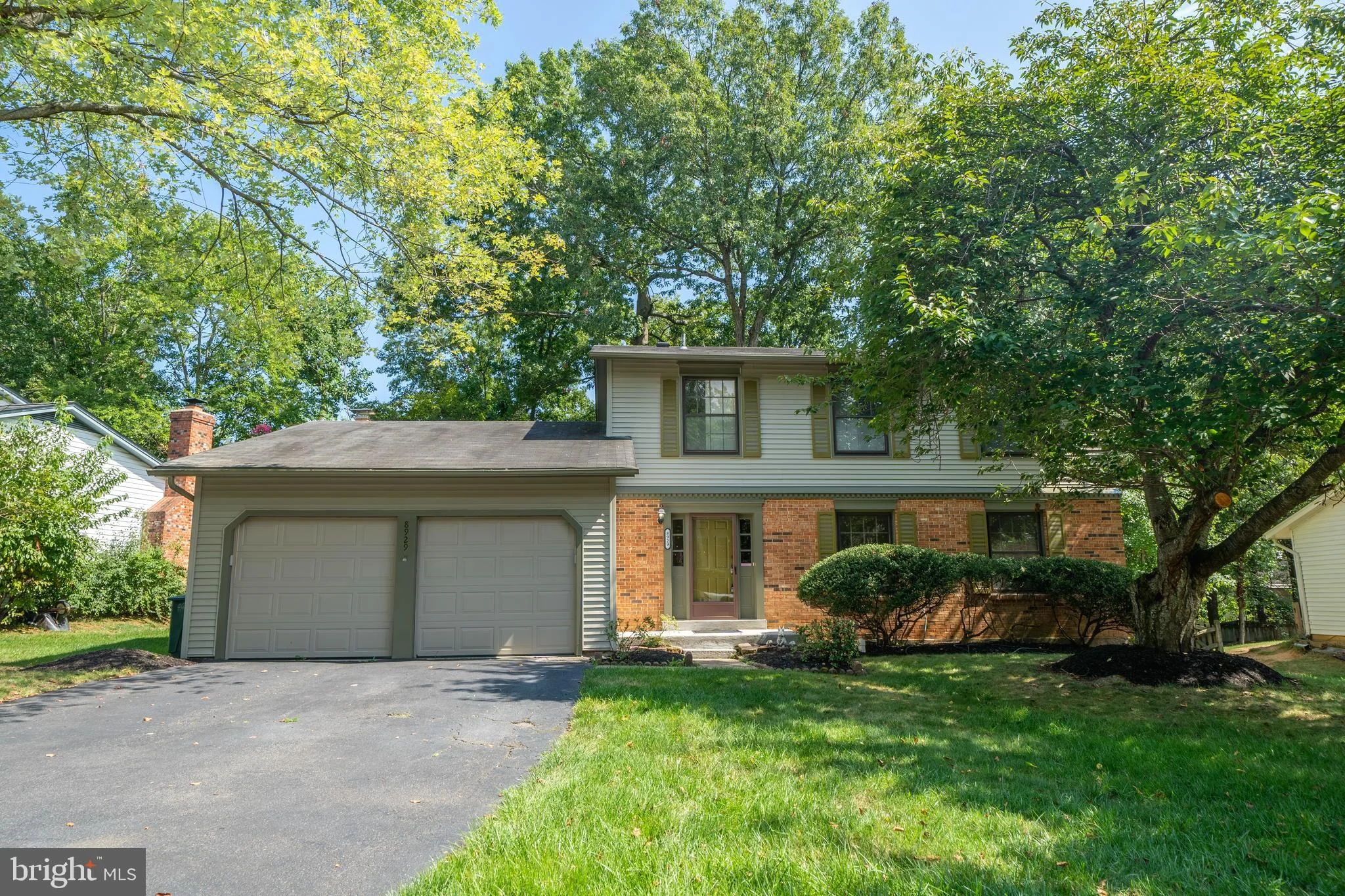 8929 Applecross Lane, Springfield, VA 22153