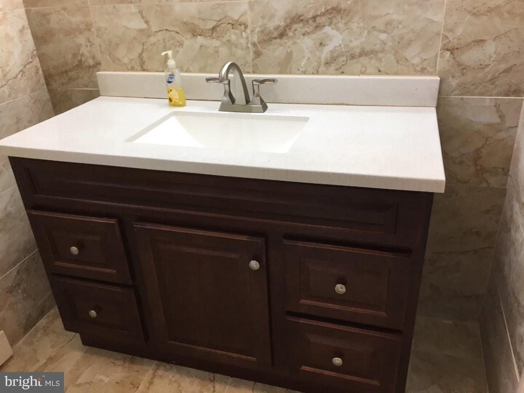 HERNDON - Residential Lease