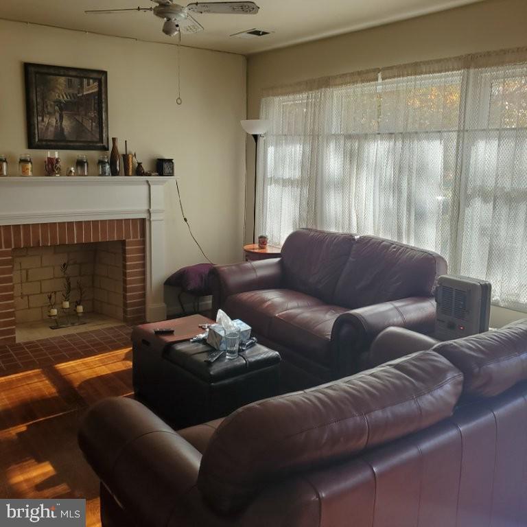 HERNDON - Residential Lease