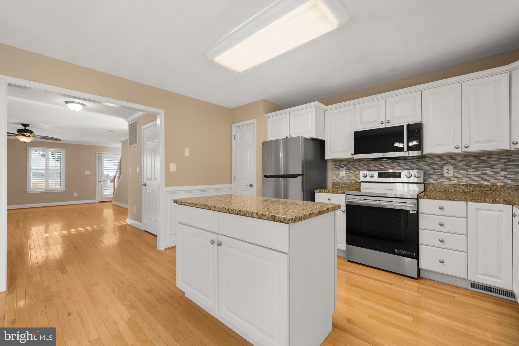 BAYCREST - Residential