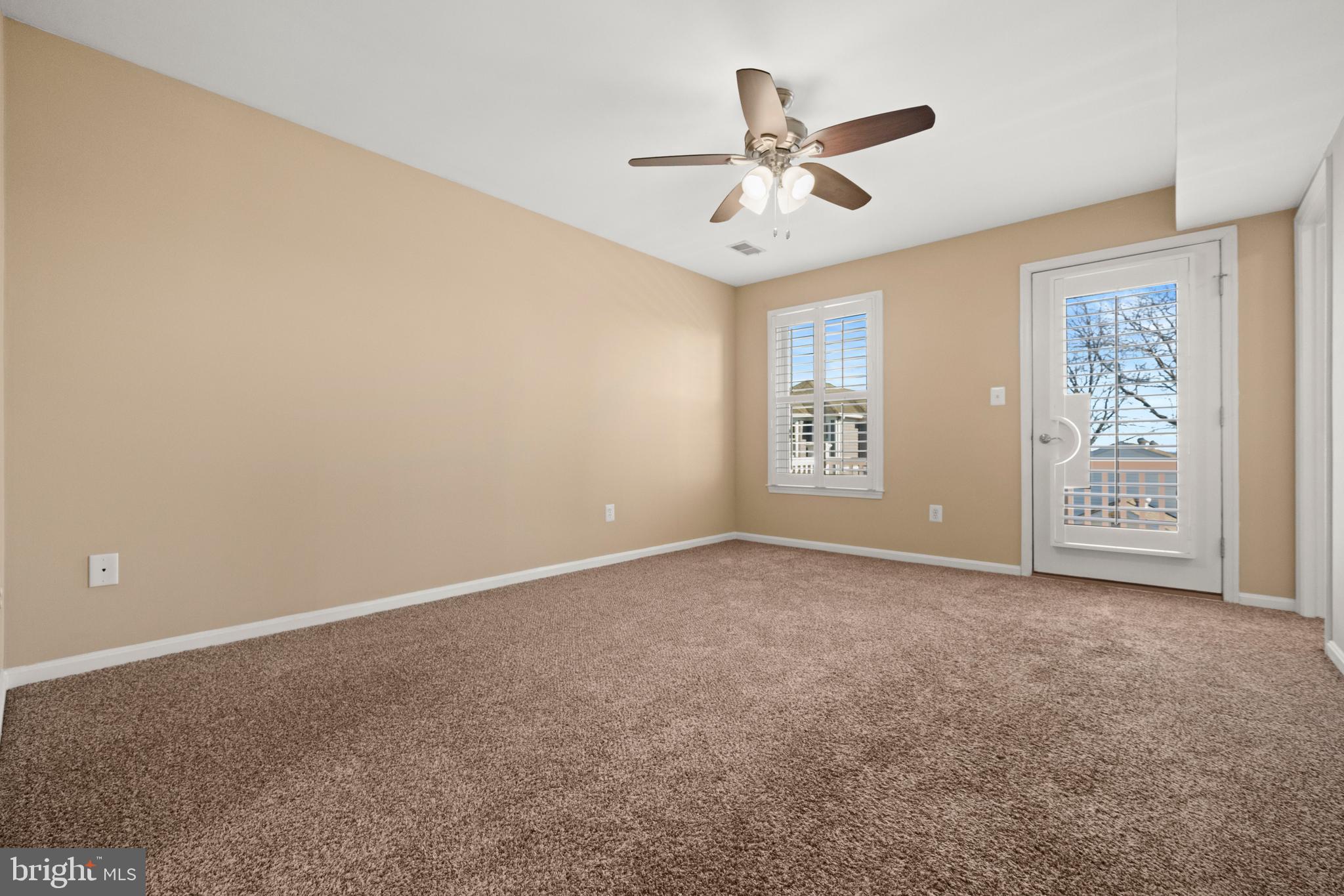 BAYCREST - Residential