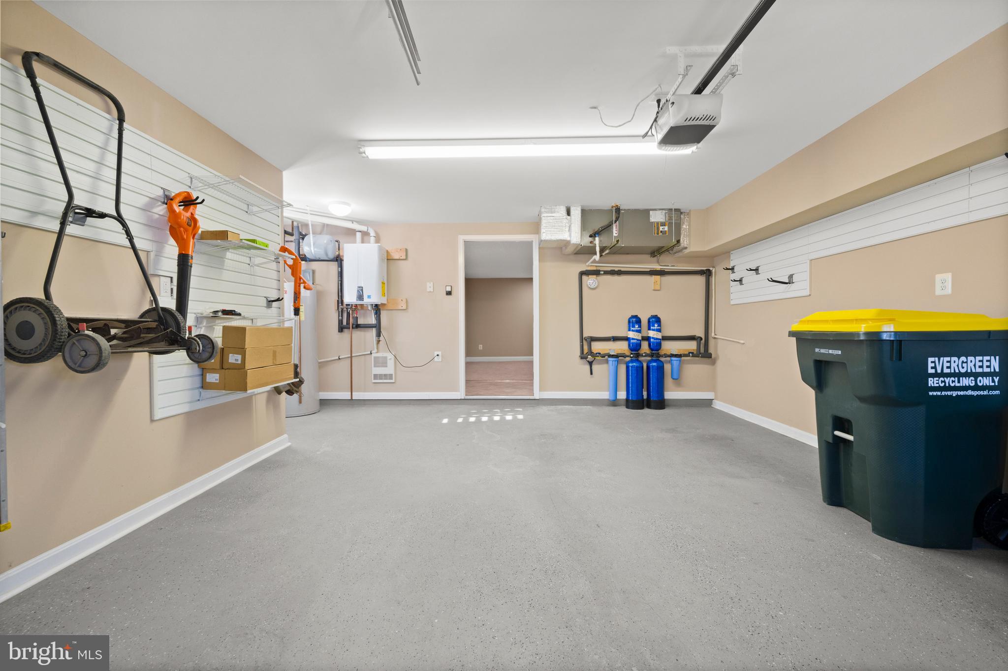 BAYCREST - Residential